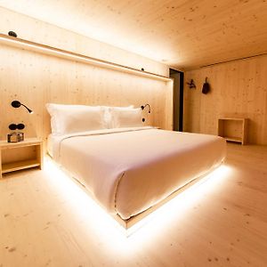 Zero Box Lodge Porto